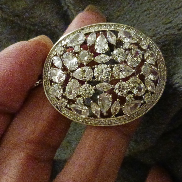 - Large Bella Luce, diamond simulant, 925 silver pendant and chain! - Picture 4 of 6